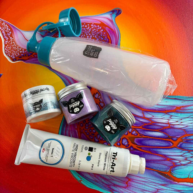 <h2>Gift With Purchase</h2><p><strong>Spend €100-€199.99</strong></p>